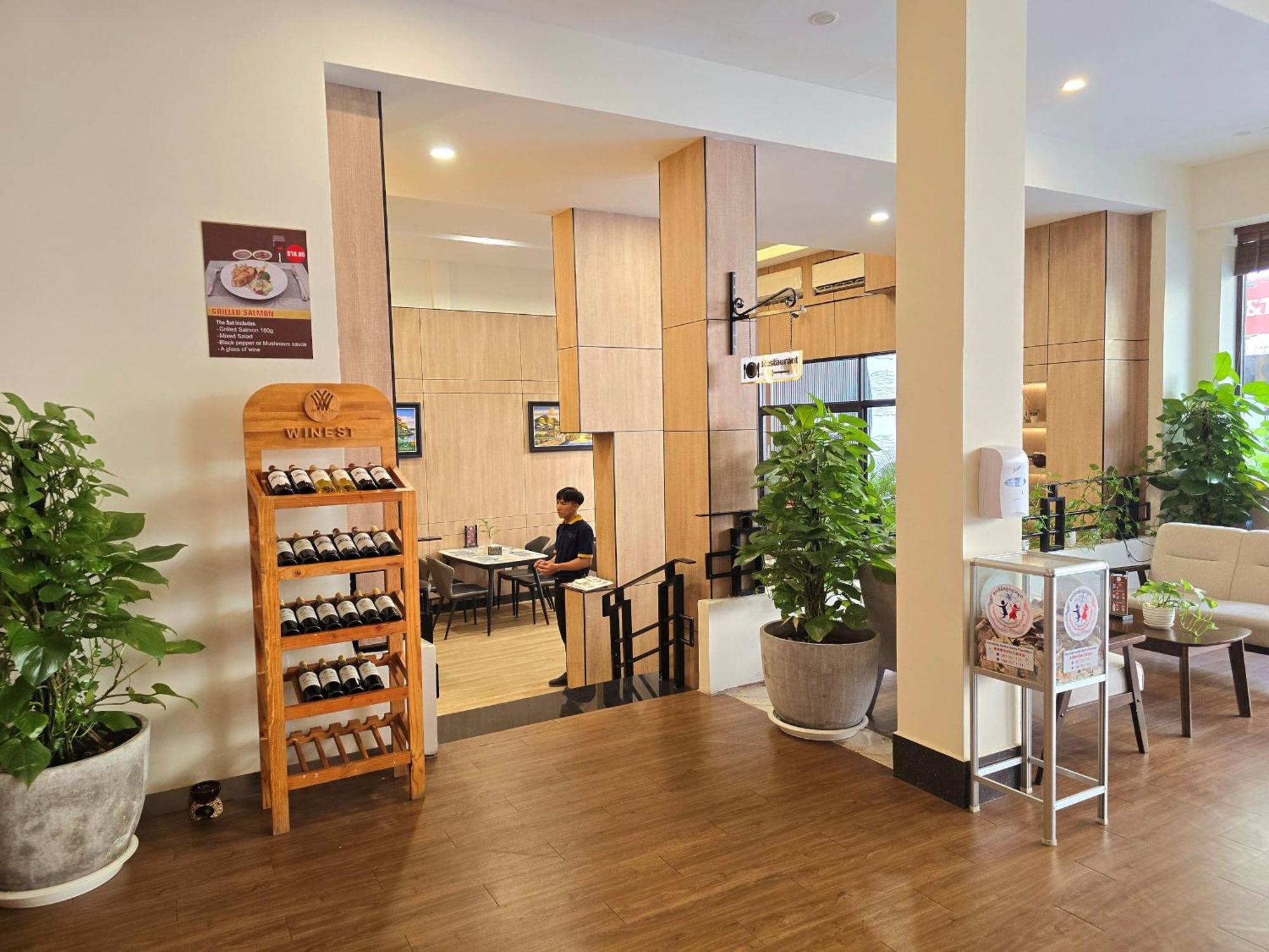 Joli Hotel プノンペン エクステリア 写真