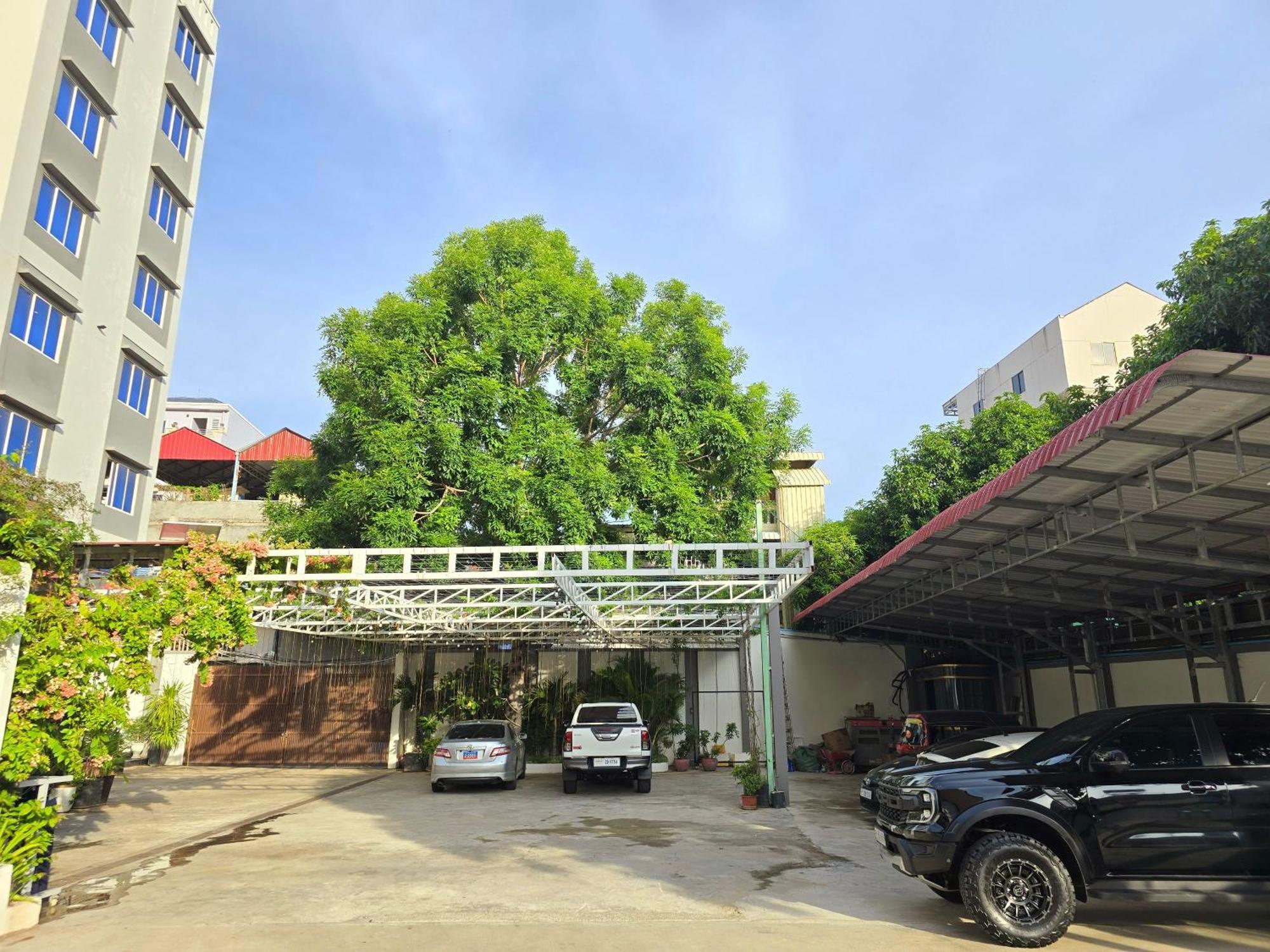 Joli Hotel プノンペン エクステリア 写真
