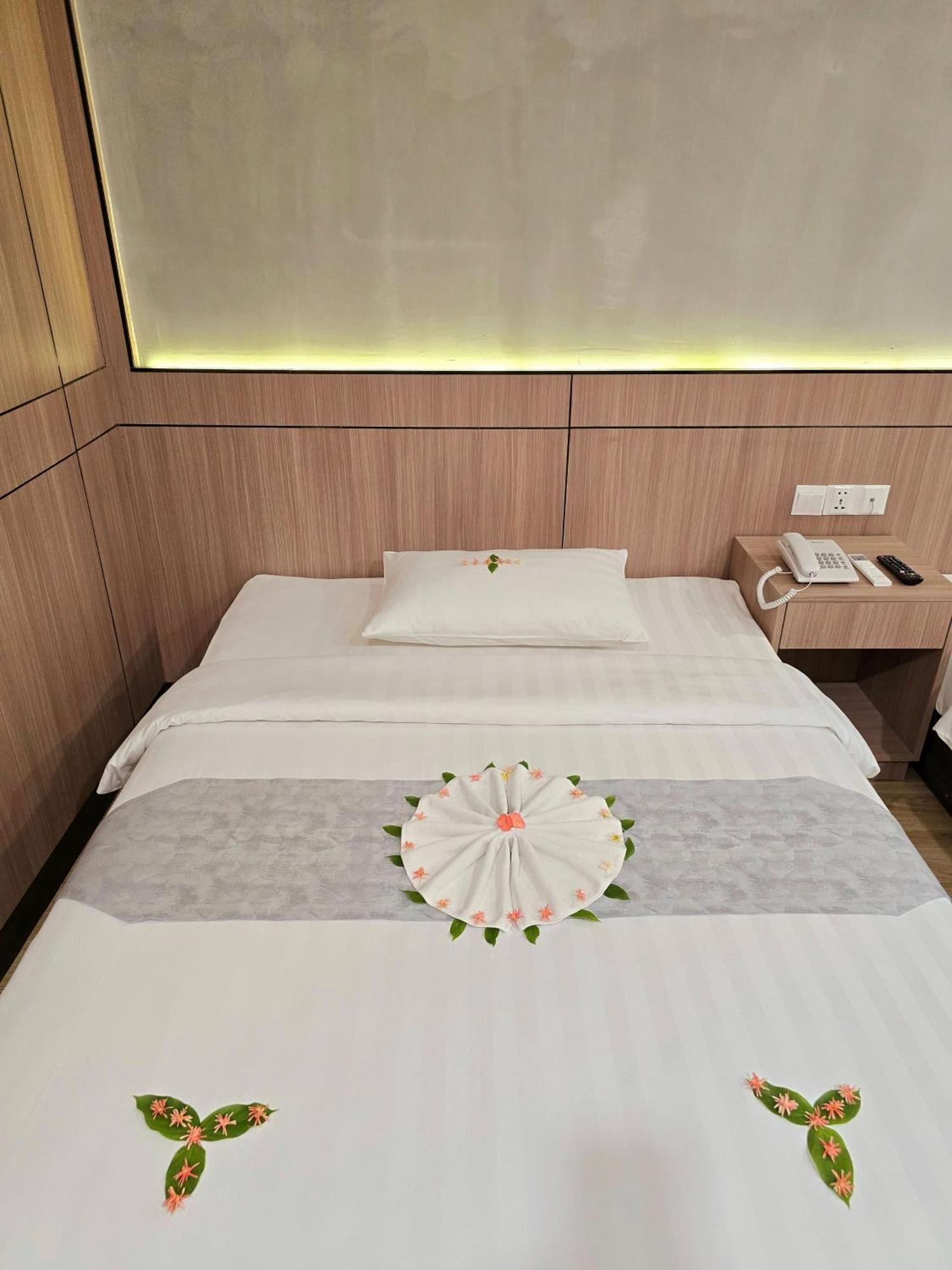 Joli Hotel プノンペン エクステリア 写真